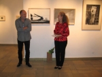 Dyrektor BWA Katarzyna Pisarczyk i Janusz Baran otwieraj wystaw, 5.09.2014 r.