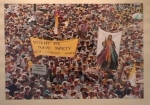 Sandomierskie bonia w dniu wizyty papiea Jana Pawa II, jedna z fotografii prezentowanych na wystawie